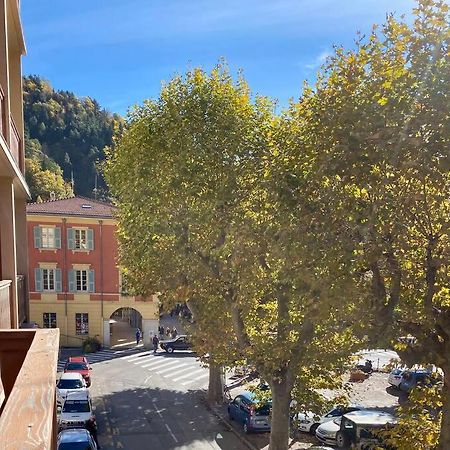 Charmant Appartement Renove Au Coeur Du Village Saint-Martin-Vesubie Bagian luar foto